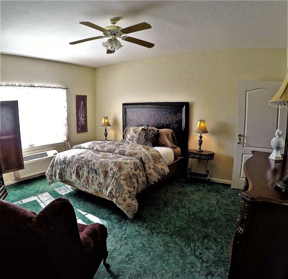 Bradford House Bed And Breakfast Бренсон Екстер'єр фото